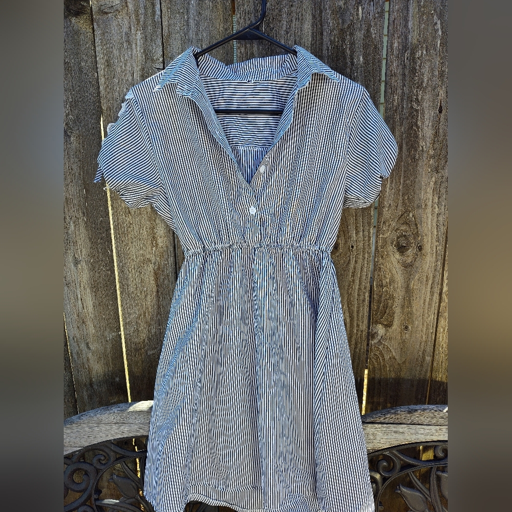 NWOT women's stripped dress